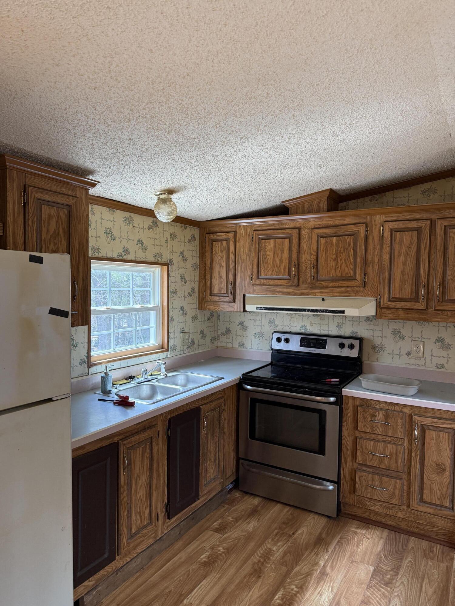 96-104 Durgin Road Paris, ME 04281 - Photo 5 of 18 104 Kitchen