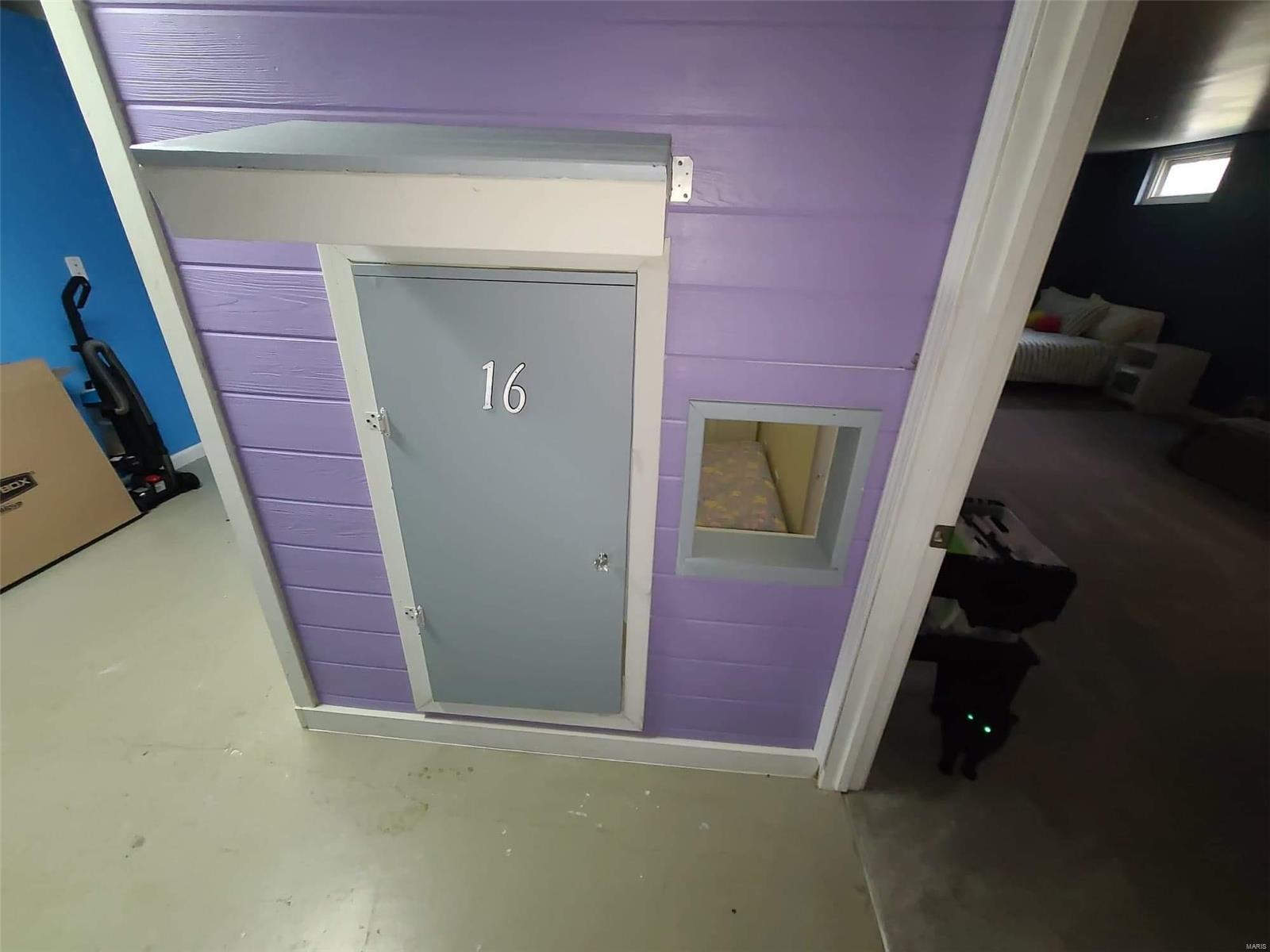 2242 North Warson Road St. Louis, MO 63114 - Photo 20 of 26 Gallery Image 20