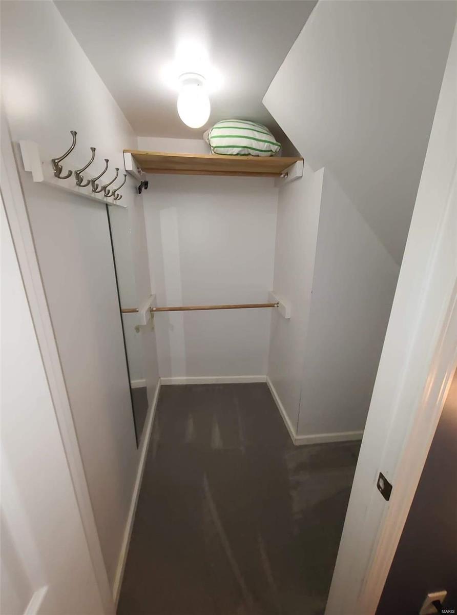 2242 North Warson Road St. Louis, MO 63114 - Photo 22 of 26 Gallery Image 22