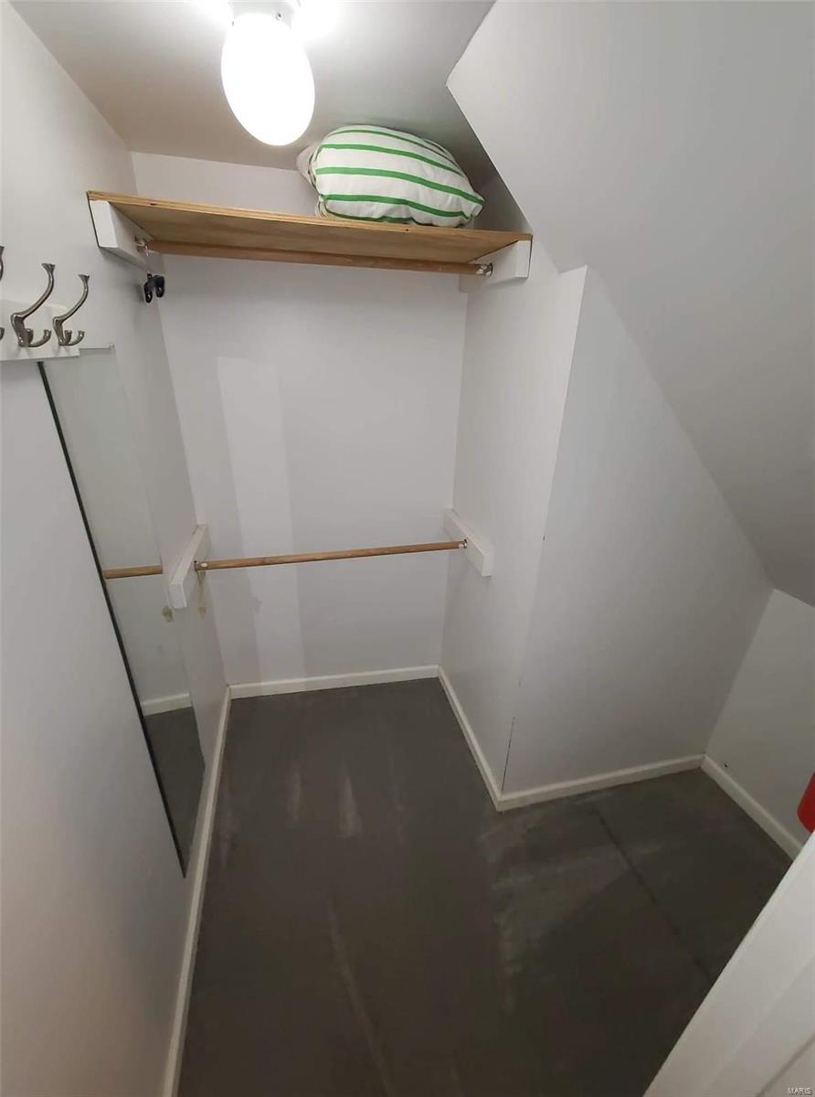2242 North Warson Road St. Louis, MO 63114 - Photo 23 of 26 Gallery Image 23