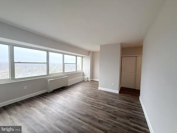 $2,250 | 1509 Barclay Towers Cherry Hill, Cherry Hill, NJ 08034