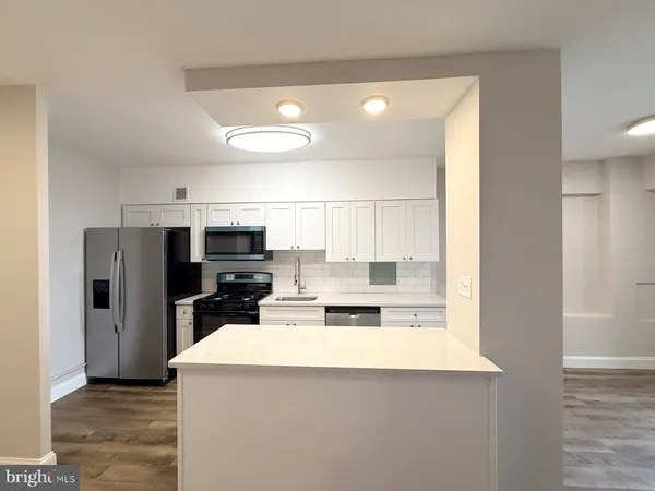 $2,250 | 1509 Barclay Towers Cherry Hill, Cherry Hill, NJ 08034