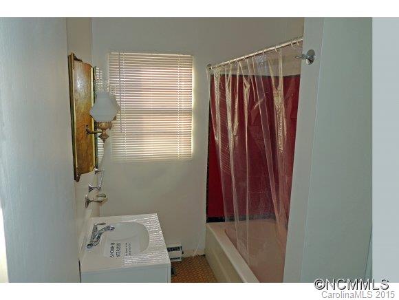 160 Ken Tom Road Old Fort, NC 28762 - Photo 14 of 22 Gallery Image 14