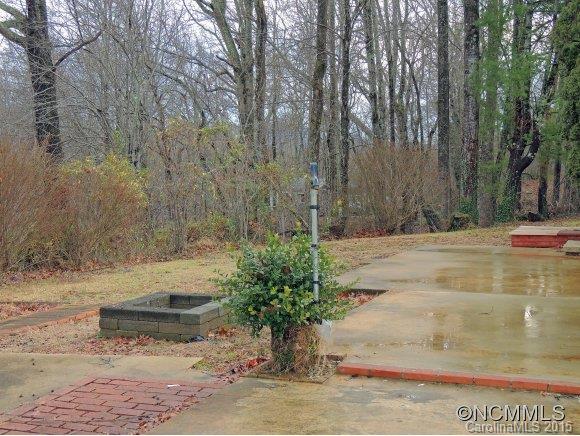 160 Ken Tom Road Old Fort, NC 28762 - Photo 3 of 22 Gallery Image 3