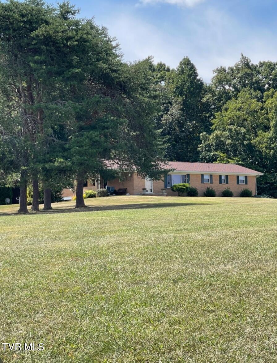 410 Nolichuckey Road Greeneville, TN 37743 - Photo 4 of 6 Screenshot_20251218_115724_Messages