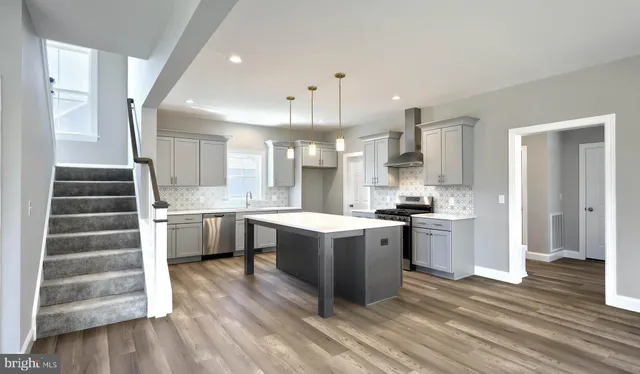 $514,900 | 2424 Hawthorne Drive, Harrisburg, PA 17110