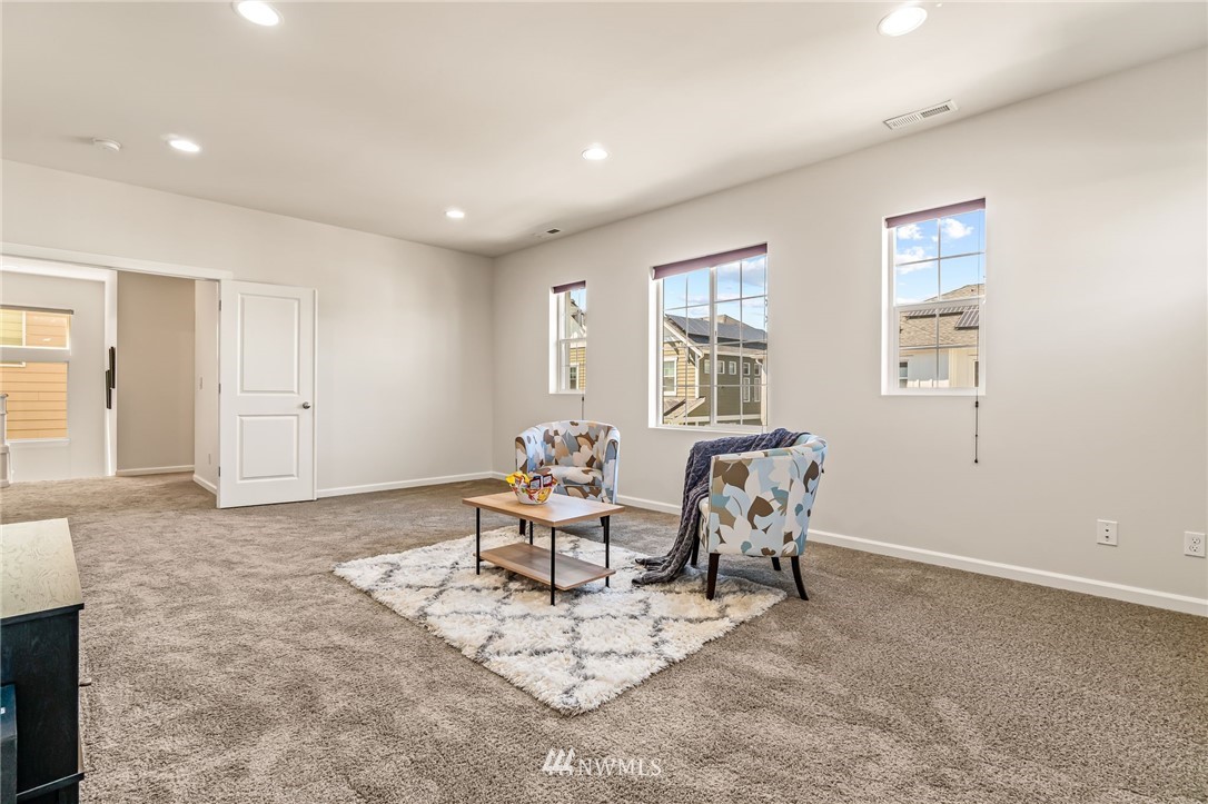 19611 35th Drive Southeast Bothell, WA 98012 - Photo 23 of 40 Gallery Image 23