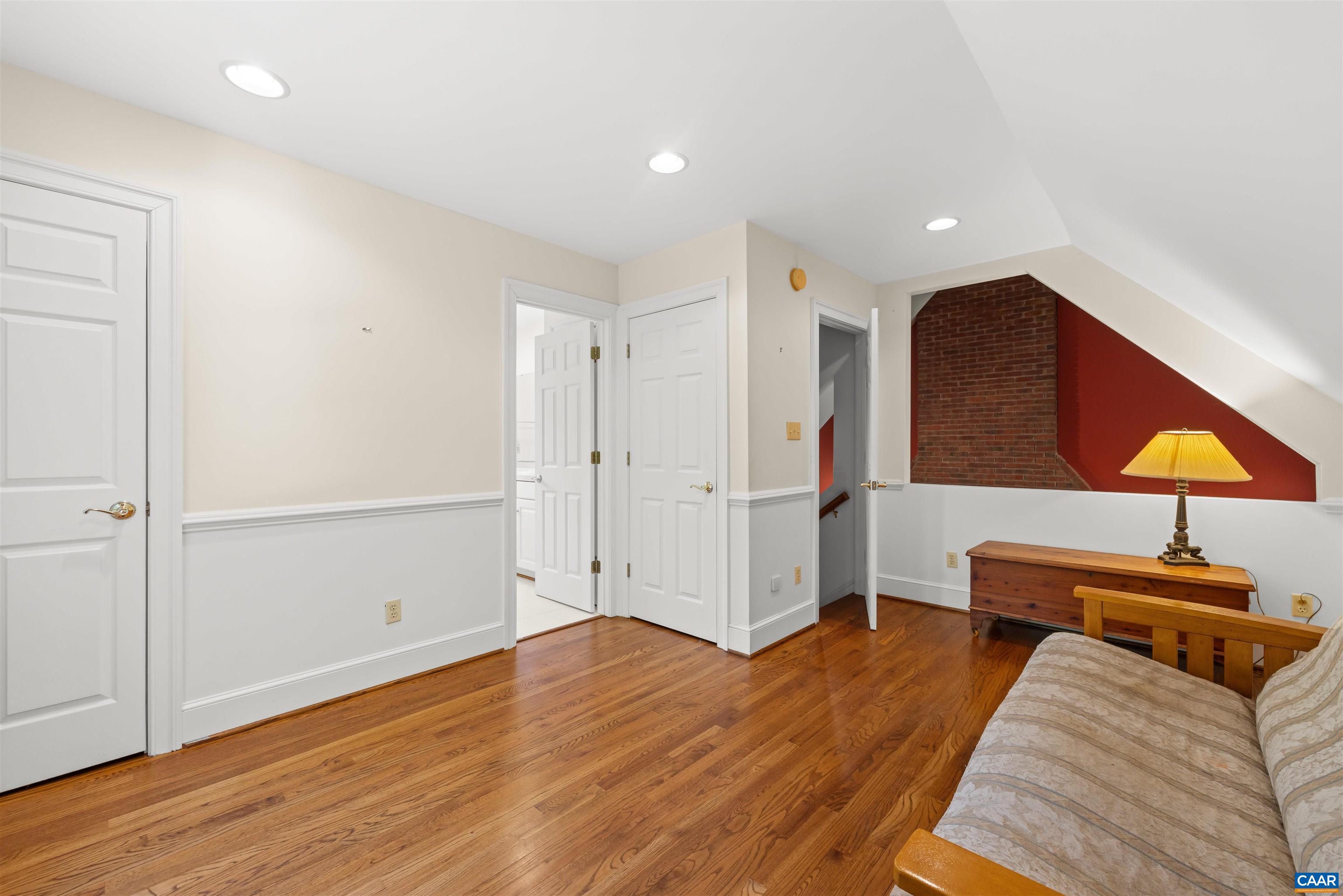 363 Bridgeport Road Scottsville, VA 24590 - Photo 23 of 39