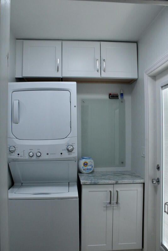 1072 Southwest 10th Avenue Boca Raton, FL 33486 - Photo 11 of 24 07852BB2-443B-44D3-8B89-E8A57FC25B76jpeg