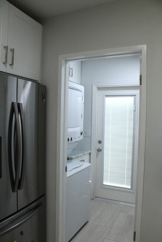 1072 Southwest 10th Avenue Boca Raton, FL 33486 - Photo 10 of 24 B9175F45-F077-4670-9B56-2A5801B118ACjpeg