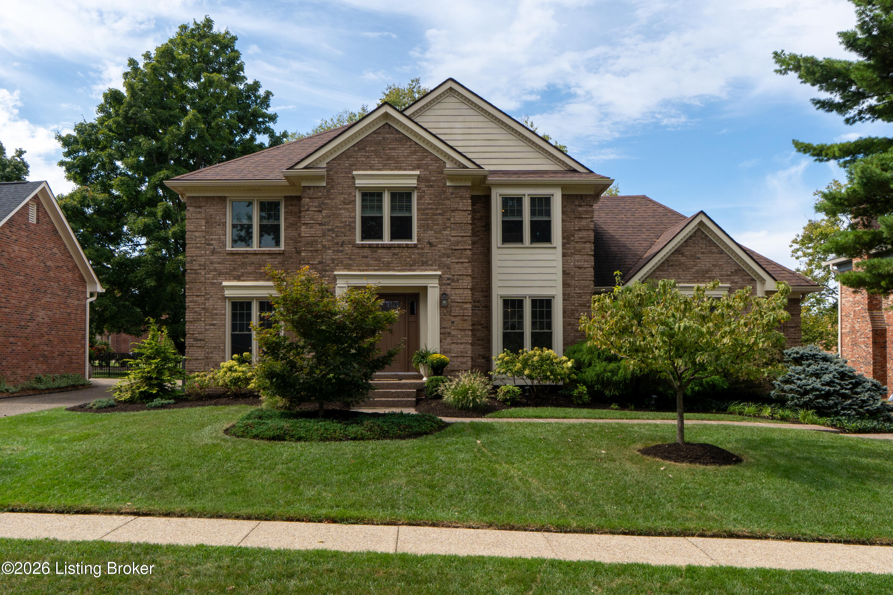 818 Foxgate Road Louisville, KY 40223 - Photo 1 of 62 818 Foxgate Road-4