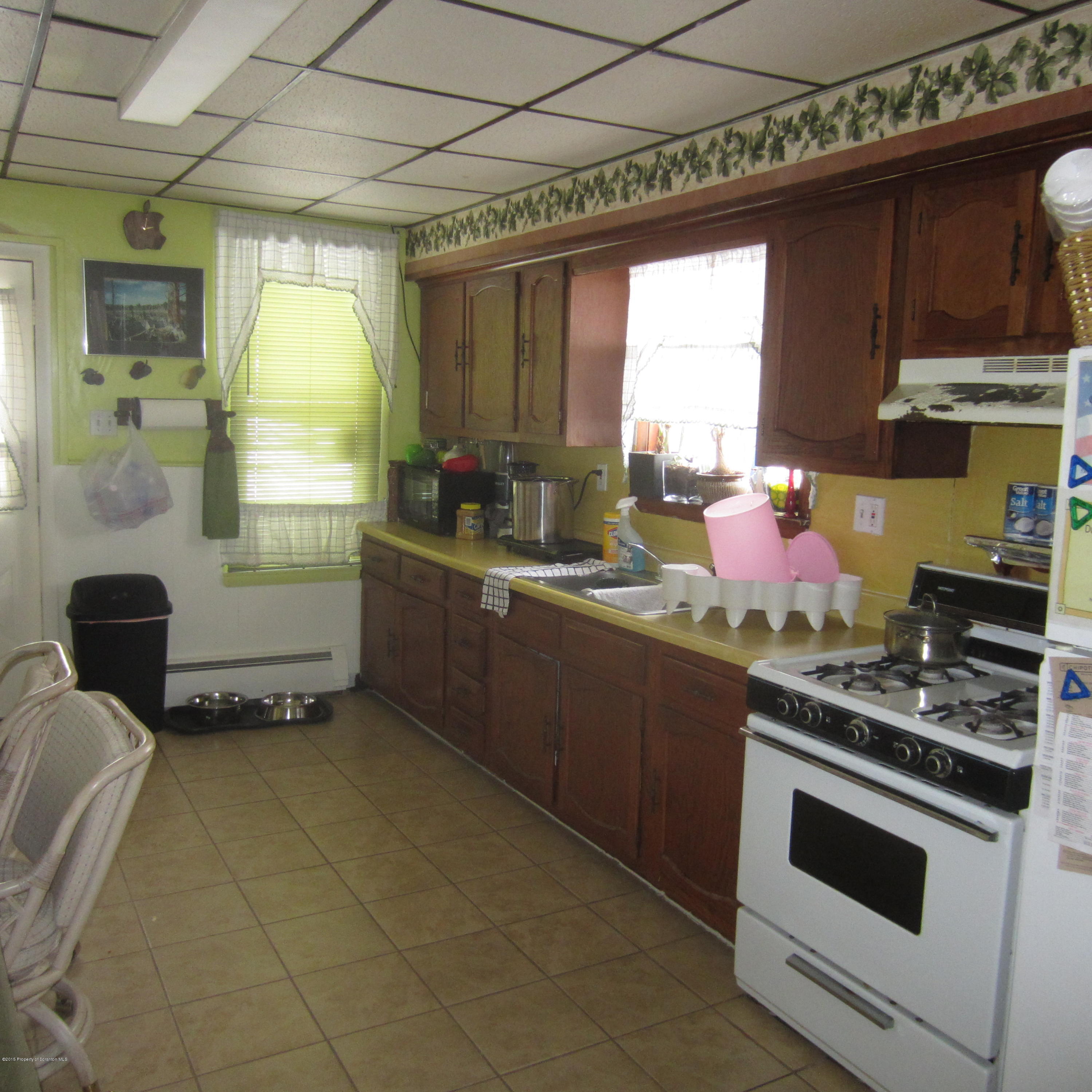 705 4th Street Dunmore, PA 18512 - Photo 13 of 22 Gallery Image 13