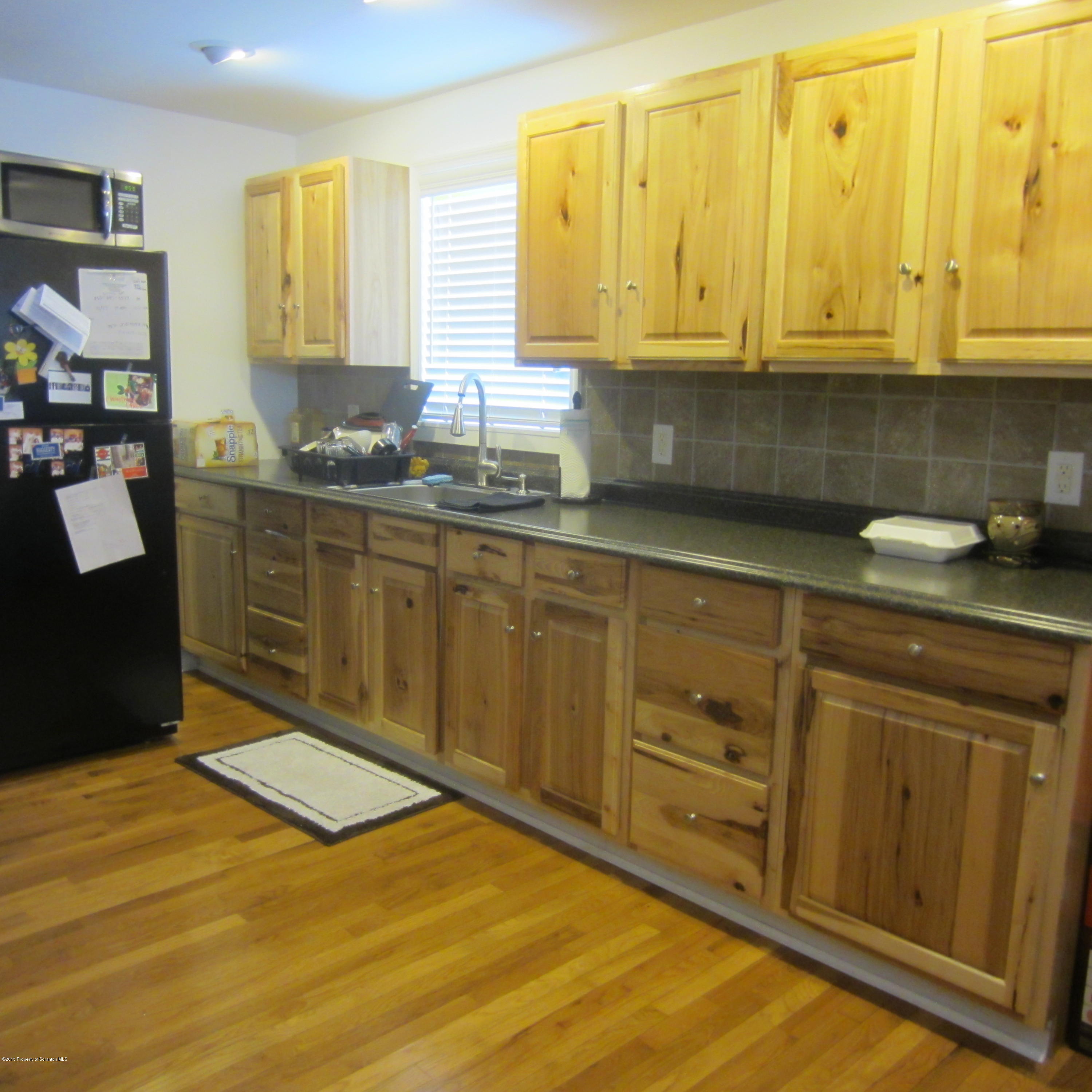 705 4th Street Dunmore, PA 18512 - Photo 3 of 22 Gallery Image 3