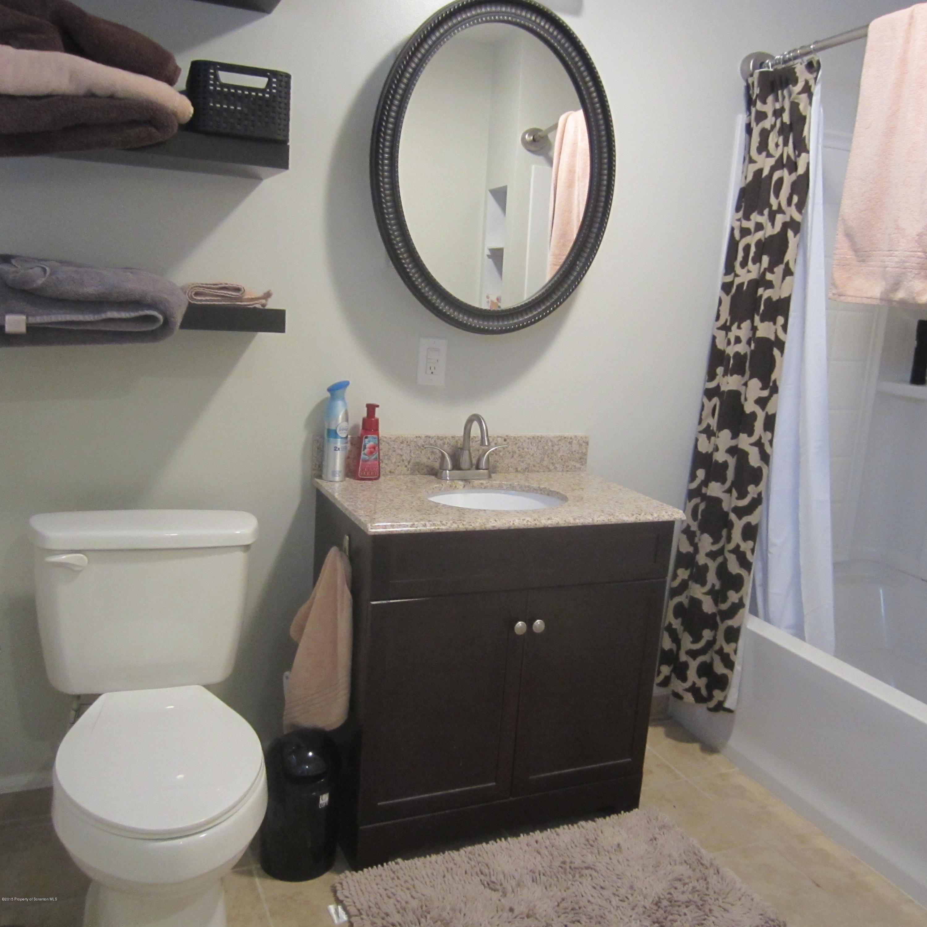 705 4th Street Dunmore, PA 18512 - Photo 6 of 22 Gallery Image 6