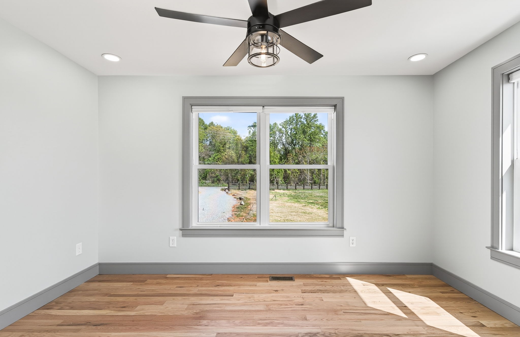 702 Starlight Road McMinnville, TN 37110 - Photo 46 of 85