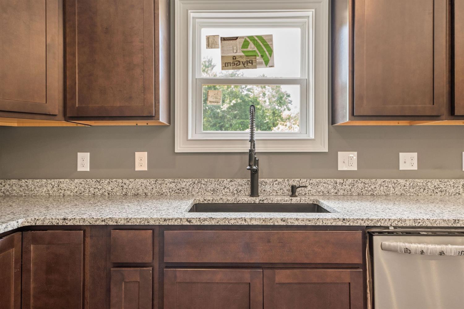 3368 Oakland-Locust Ridge Road Bethel, OH 45106 - Photo 12 of 37 Gallery Image 12