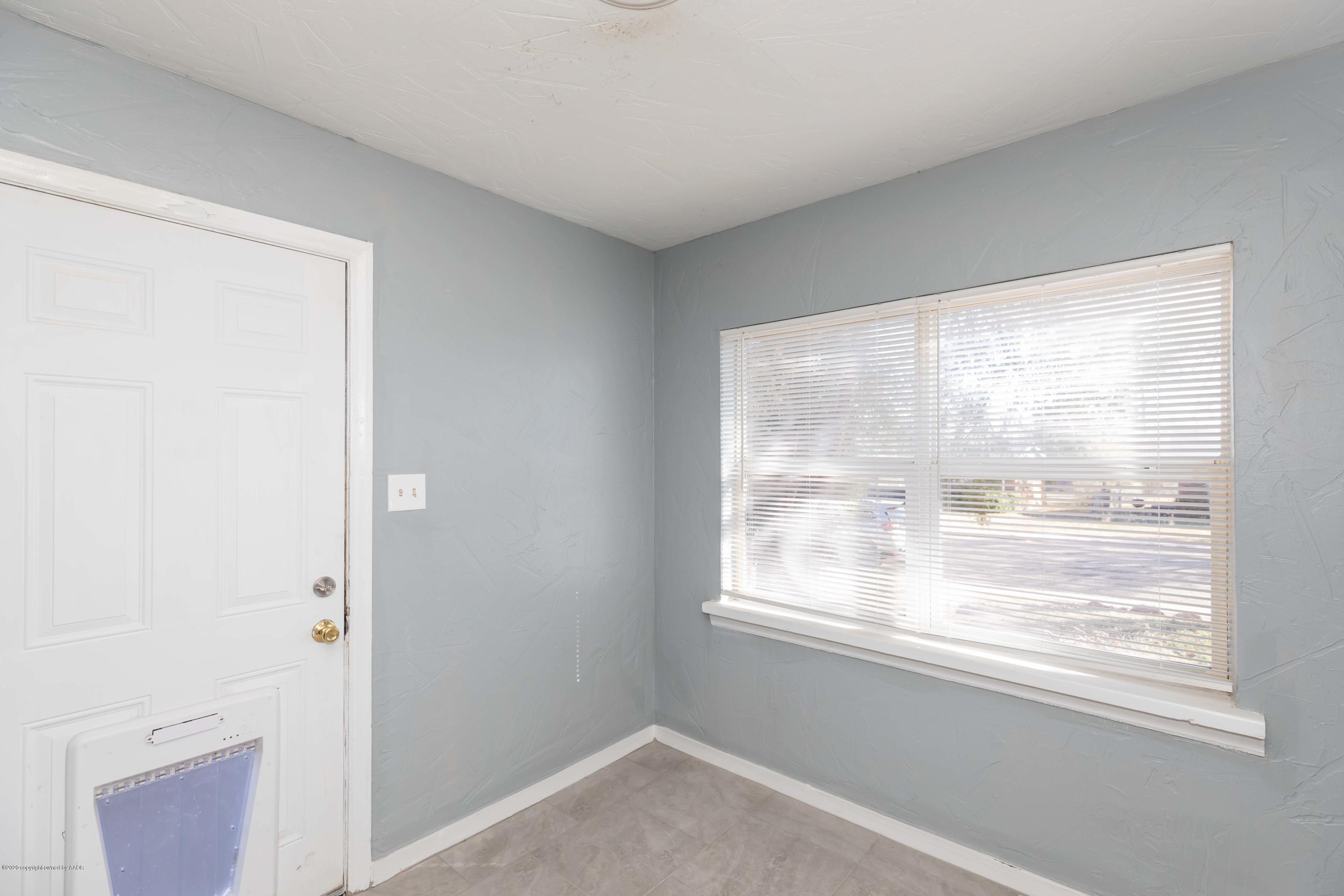 2808 Royal Road Amarillo, TX 79106 - Photo 12 of 26 DINING