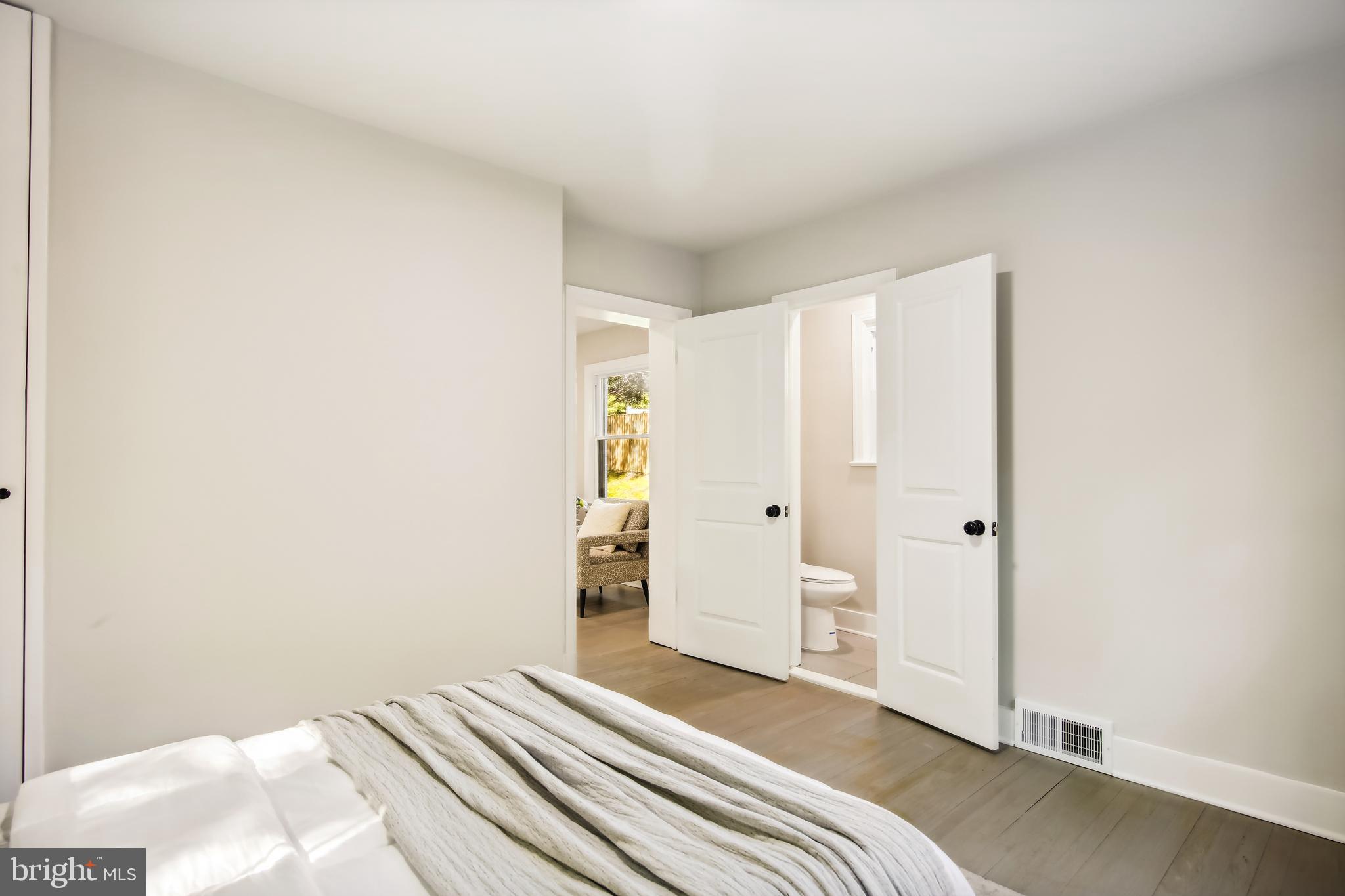 435 Greenbrier Drive Silver Spring, MD 20910 - Photo 26 of 42