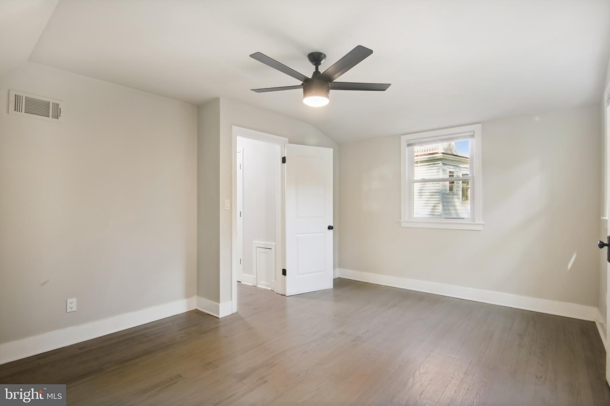 435 Greenbrier Drive Silver Spring, MD 20910 - Photo 35 of 42