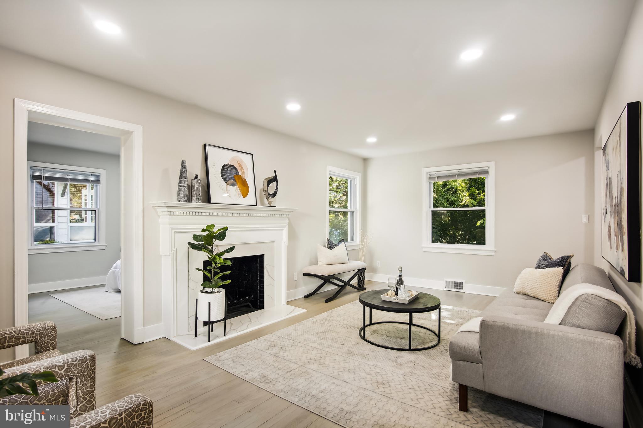 435 Greenbrier Drive Silver Spring, MD 20910 - Photo 6 of 42