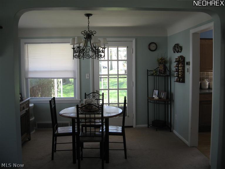 28518 Forest Road Willowick, OH 44095 - Photo 4 of 19