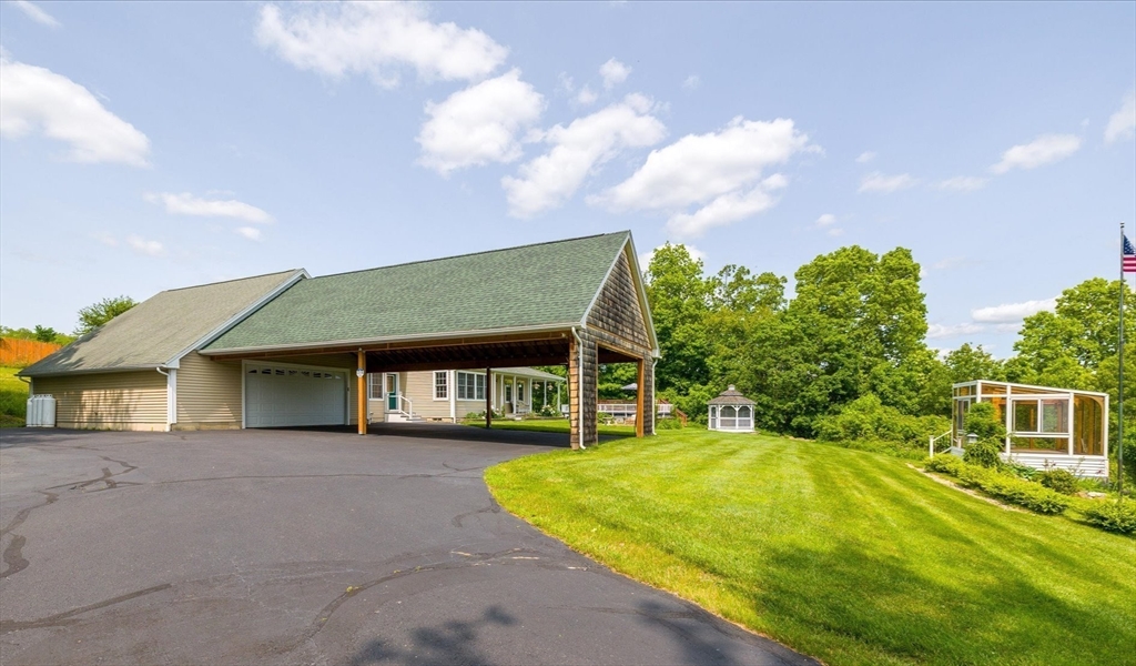 447 Coy Hill Road Warren, MA 01083 - Photo 4 of 42 Gallery Image 4