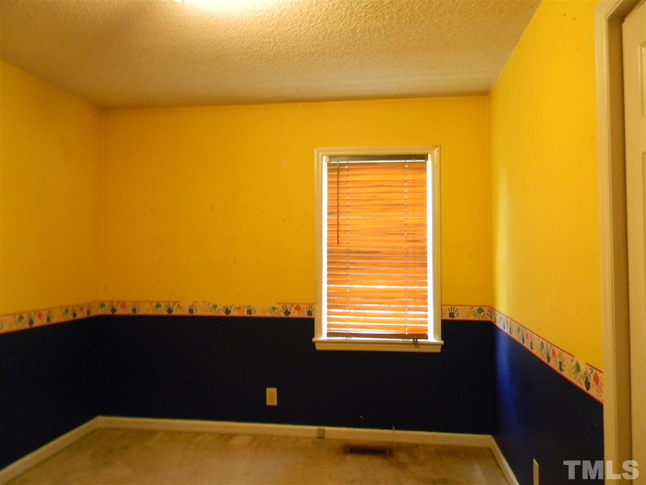 704 Frank Street Roxboro, NC 27573 - Photo 8 of 14