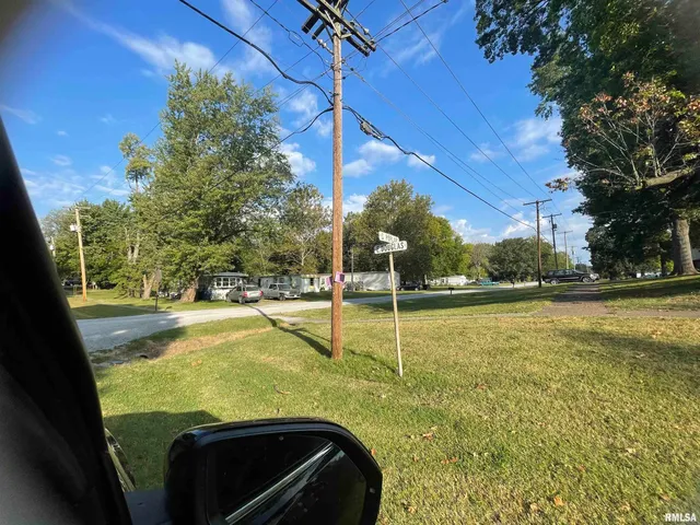 $85,000 | 101 South Poplar Street, De Soto, IL 62924