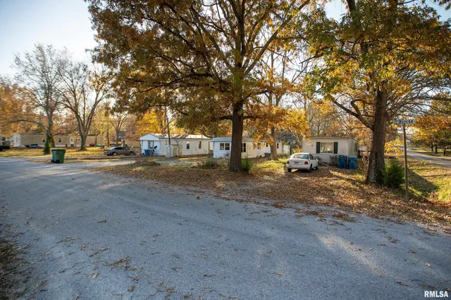 $85,000 | 101 South Poplar Street, De Soto, IL 62924