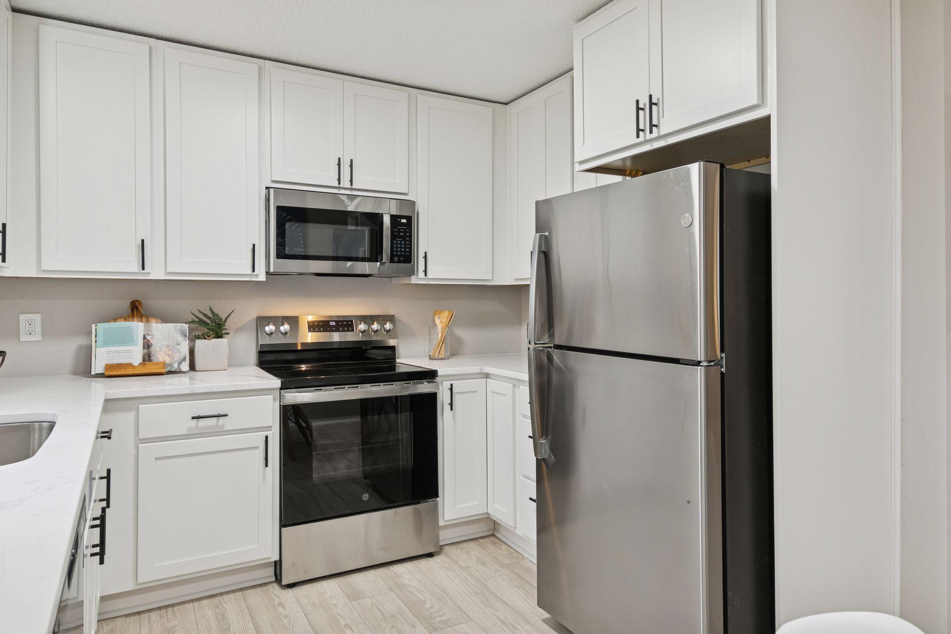 612 11th Avenue East Shakopee, MN 55379 - Photo 6 of 66