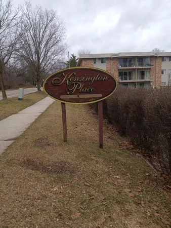 $94,000 | 756 West Kilgore Road, Unit 204, Kalamazoo, MI 49008