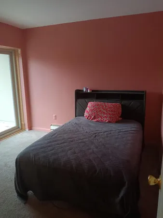 $94,000 | 756 West Kilgore Road, Unit 204, Kalamazoo, MI 49008