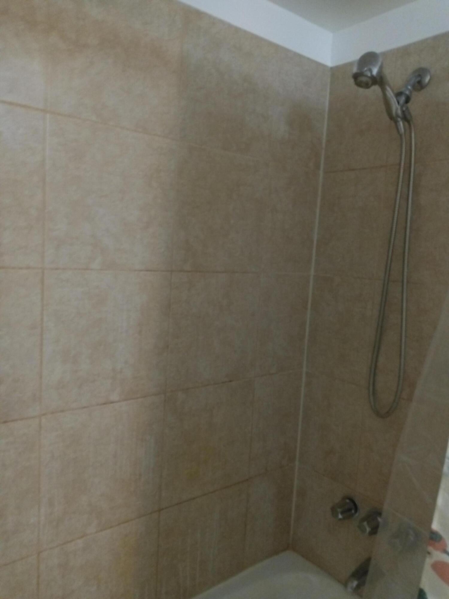 756 West Kilgore Road, Unit 204 Kalamazoo, MI 49008 - Photo 18 of 28 IMG_20260307_141509