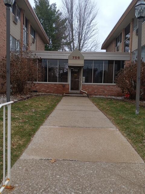 756 West Kilgore Road, Unit 204 Kalamazoo, MI 49008 - Photo 2 of 28 564995136690594984