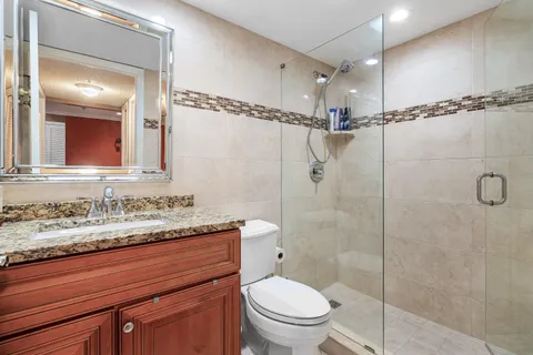 $195,000 | 6620 Boca Del Mar Drive, Unit 507, Boca Raton, FL 33433