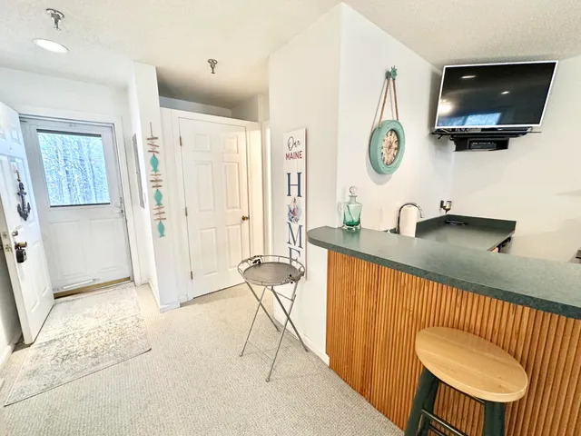 $179,900 | 1762 Post Road, Unit 233, Wells, ME 04090