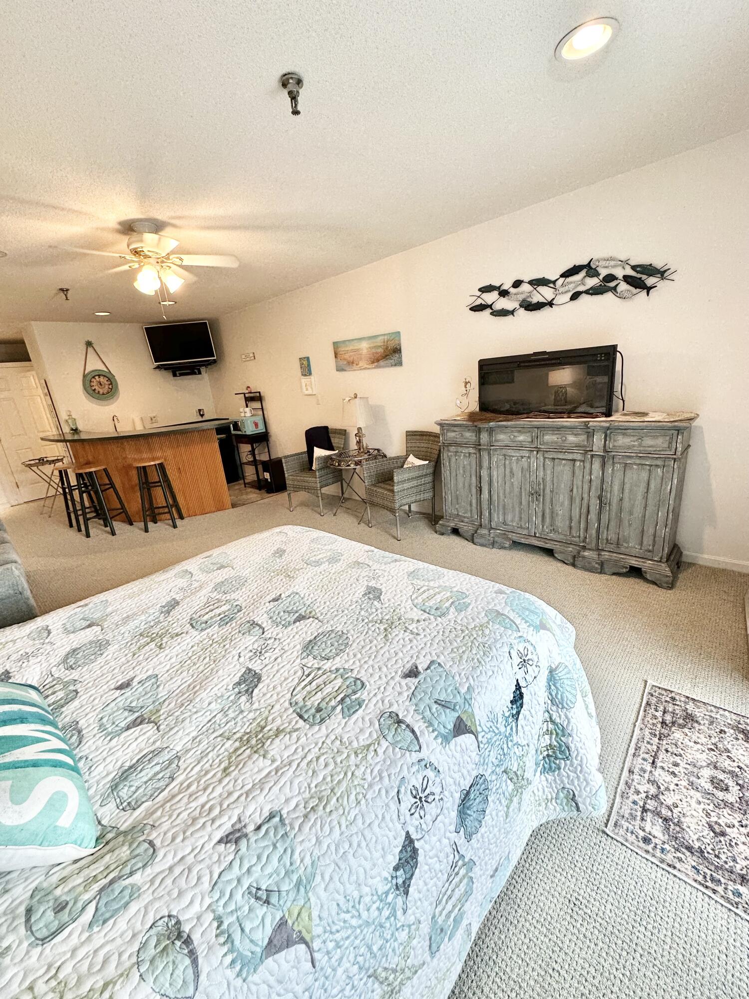 1762 Post Road, Unit 233 Wells, ME 04090 - Photo 2 of 31 IMG_9551