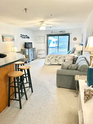 $179,900 | 1762 Post Road, Unit 233, Wells, ME 04090