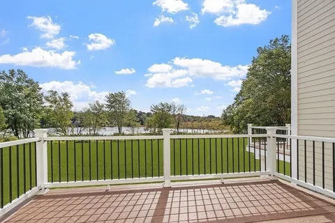 $1,189,000 | 206 West Main Street, Unit 4, Georgetown, MA 01833