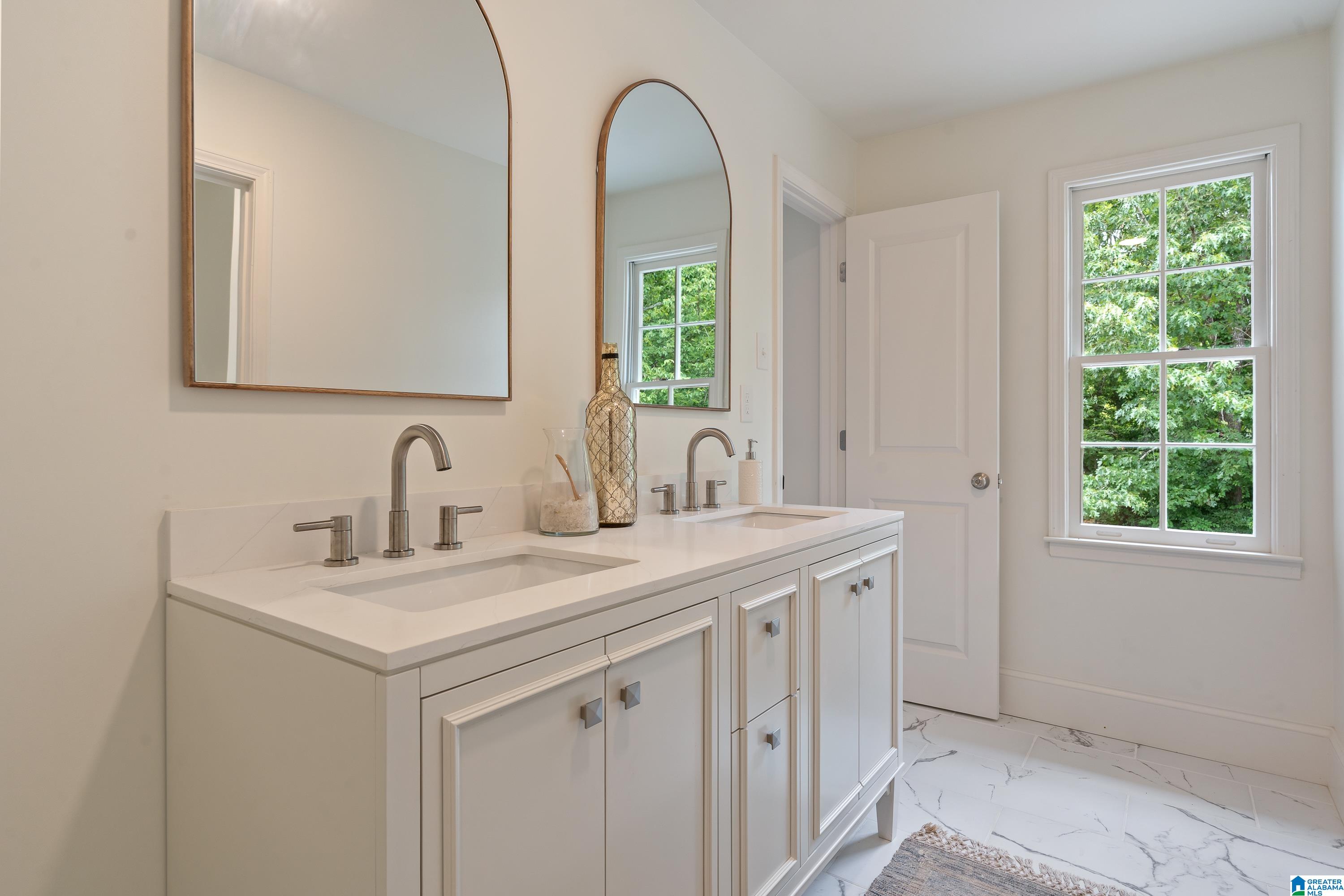 289 Shades Crest Road Birmingham, AL 35226 - Photo 40 of 56