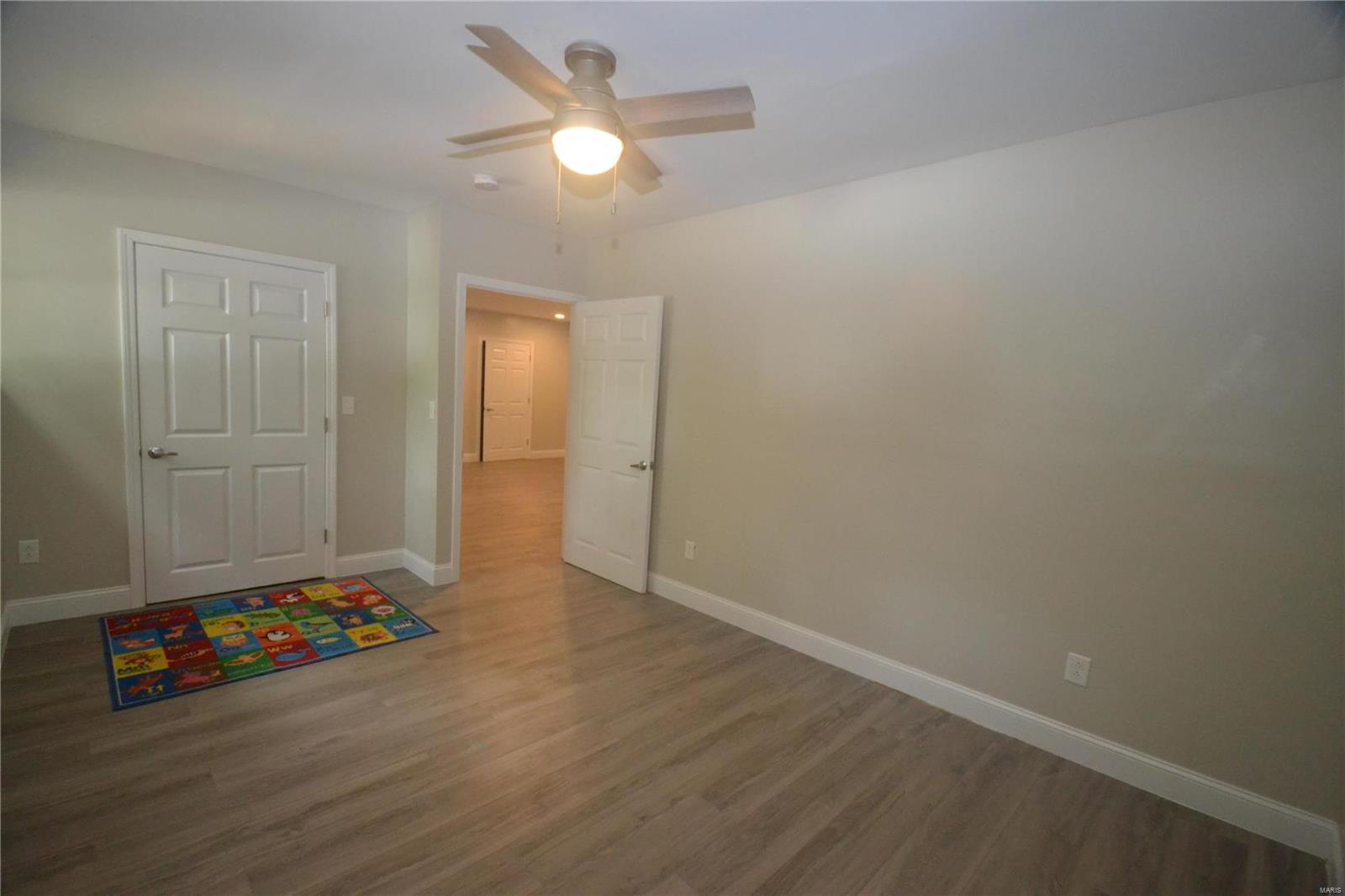 8 Dexter Lane Belleville, IL 62221 - Photo 18 of 19