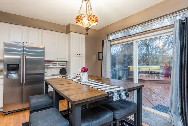 $496,000 | 1711 Napa Drive, Gurnee, IL 60031