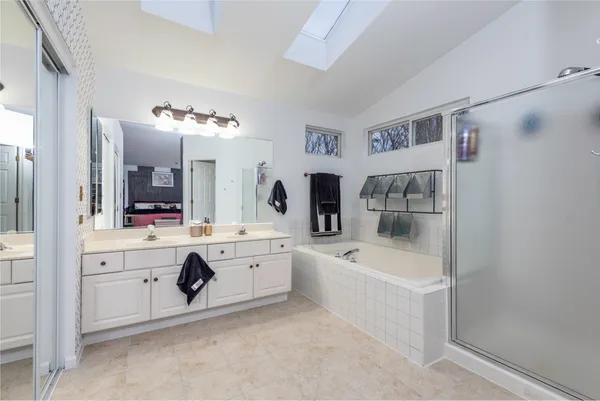 $496,000 | 1711 Napa Drive, Gurnee, IL 60031