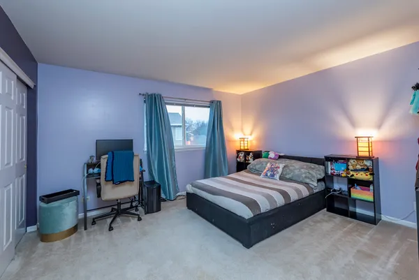 $496,000 | 1711 Napa Drive, Gurnee, IL 60031