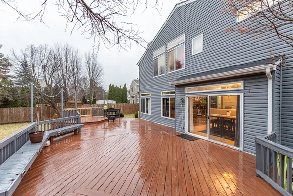 $496,000 | 1711 Napa Drive, Gurnee, IL 60031