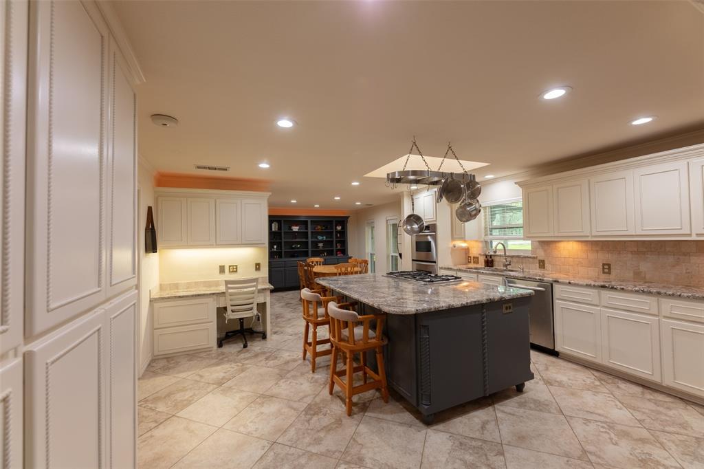 4000 Post Oak Road Flower Mound, TX 75022 - Photo 20 of 40
