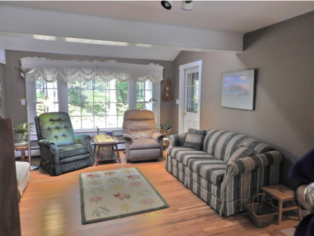 34 Thayer Pond Road Concord, NH 03301 - Photo 6 of 28 Gallery Image 6
