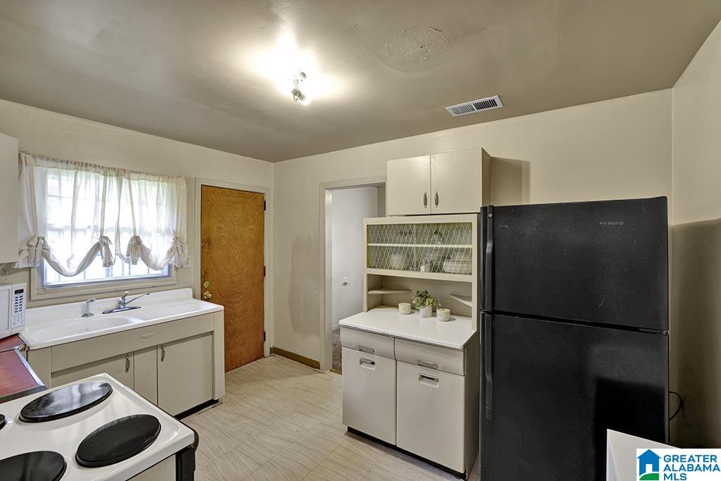 532 Violet Street Birmingham, AL 35228 - Photo 10 of 23