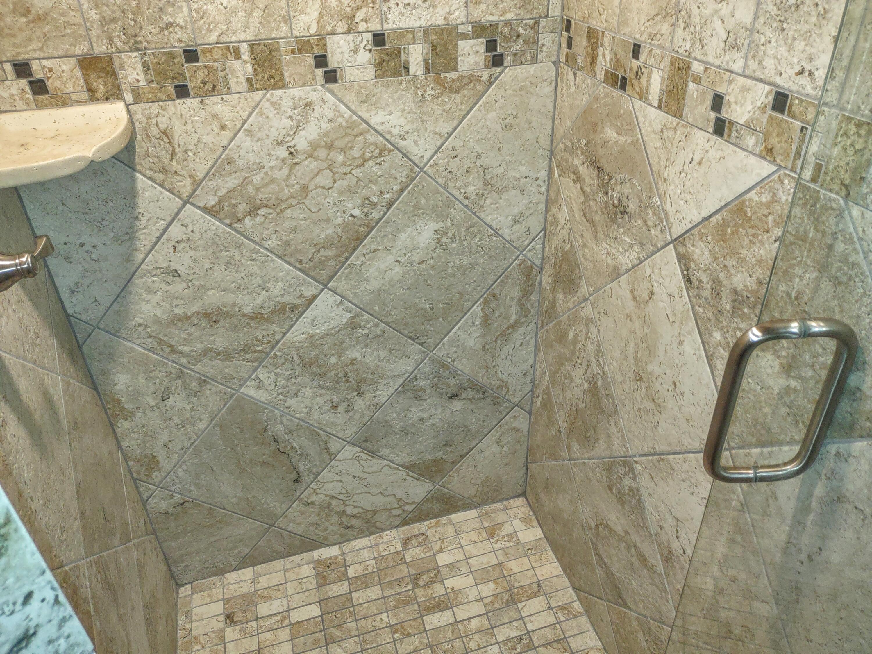 2410 Middlefield Road Trenton, MI 48183 - Photo 35 of 44 32 - Tuscan Shower