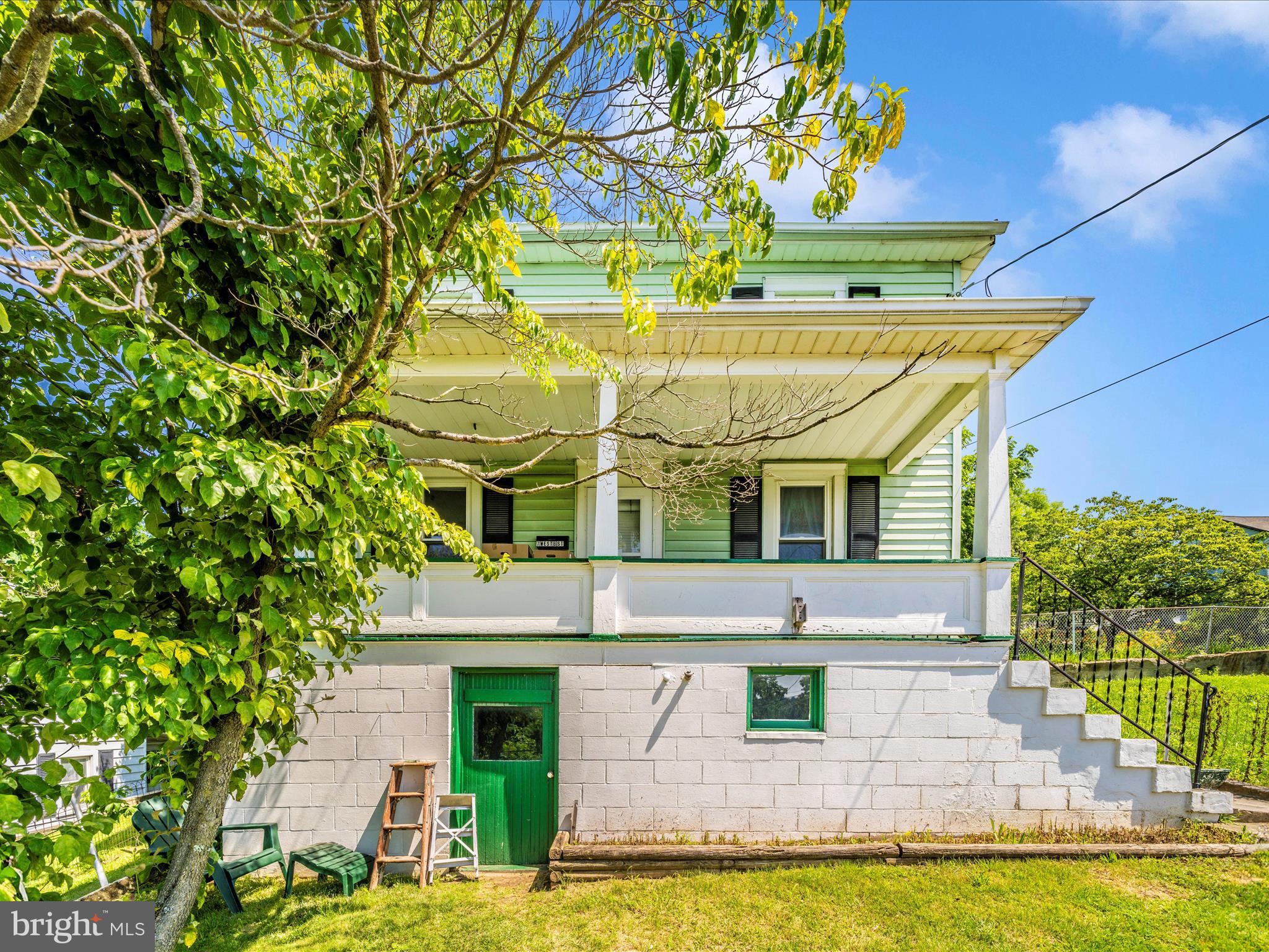 7 West B Street Brunswick, MD 21716 - Photo 3 of 48 Exterior Front